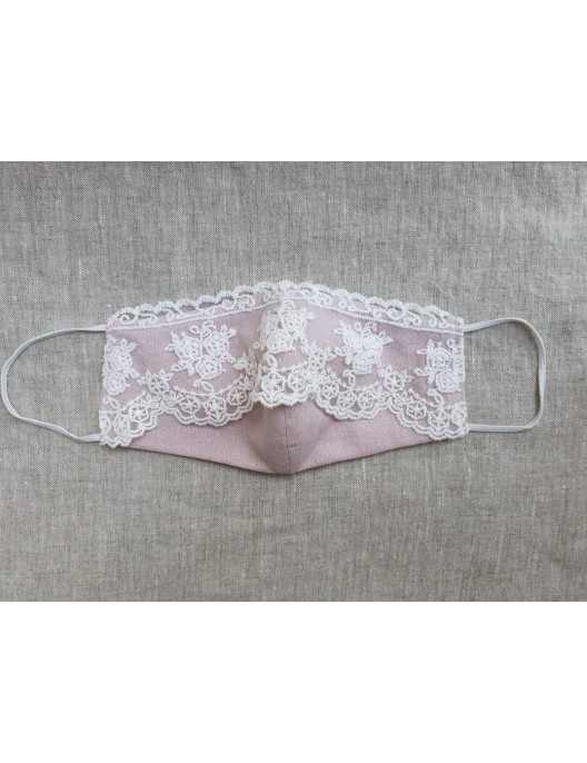 Linen mask with white lace...